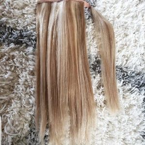 Zala human hair ponytail 12" extension